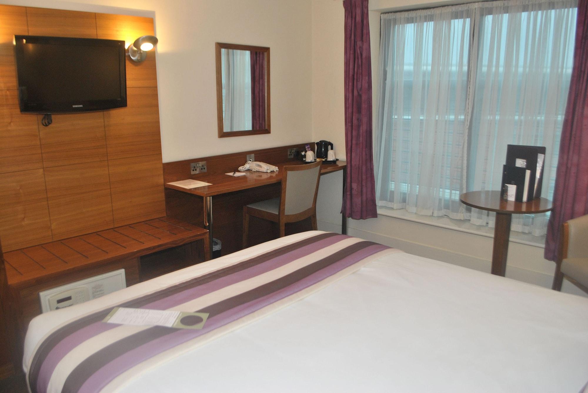 Legacy Preston International Hotel Exterior foto