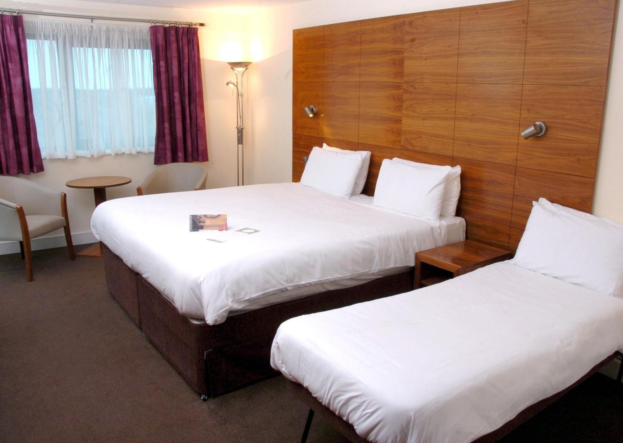 Legacy Preston International Hotel Cameră foto